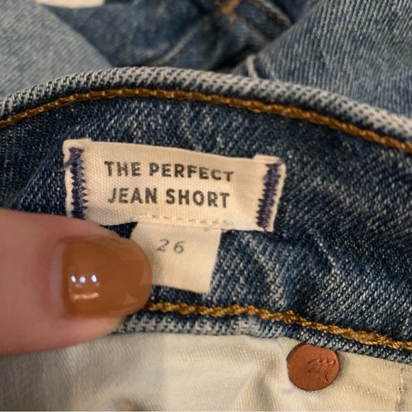 Madewell The Perfect Jean Short Size 26 - Picture 5 of 6
